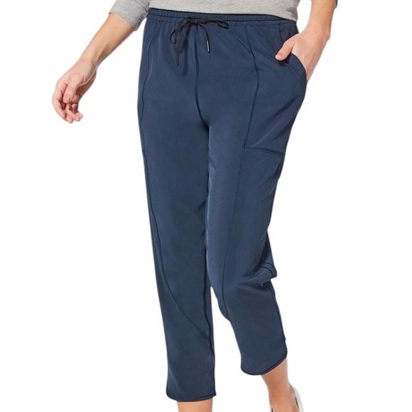 Lululemon Final Play Crop 23" Navy Size 10 - Picture 10 of 10